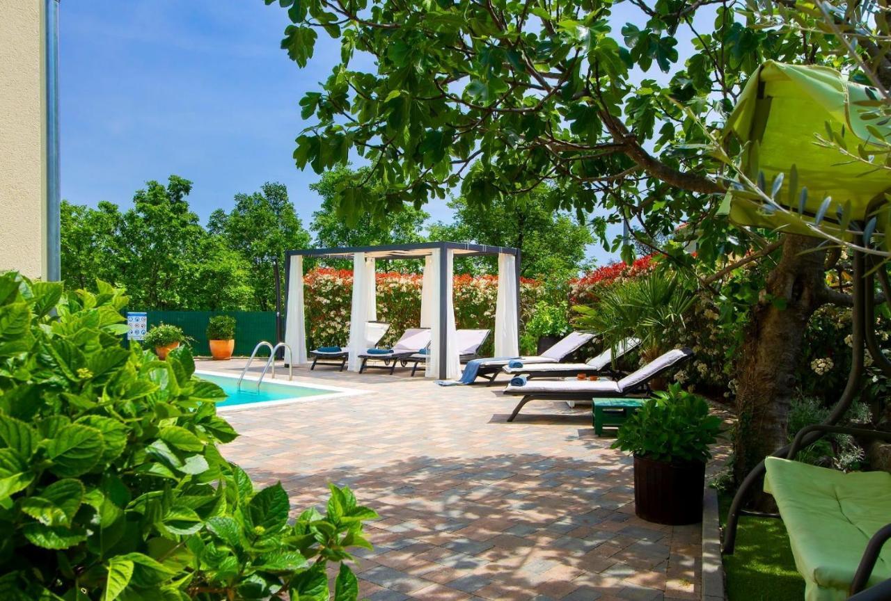Villa Meline Županje Exterior foto